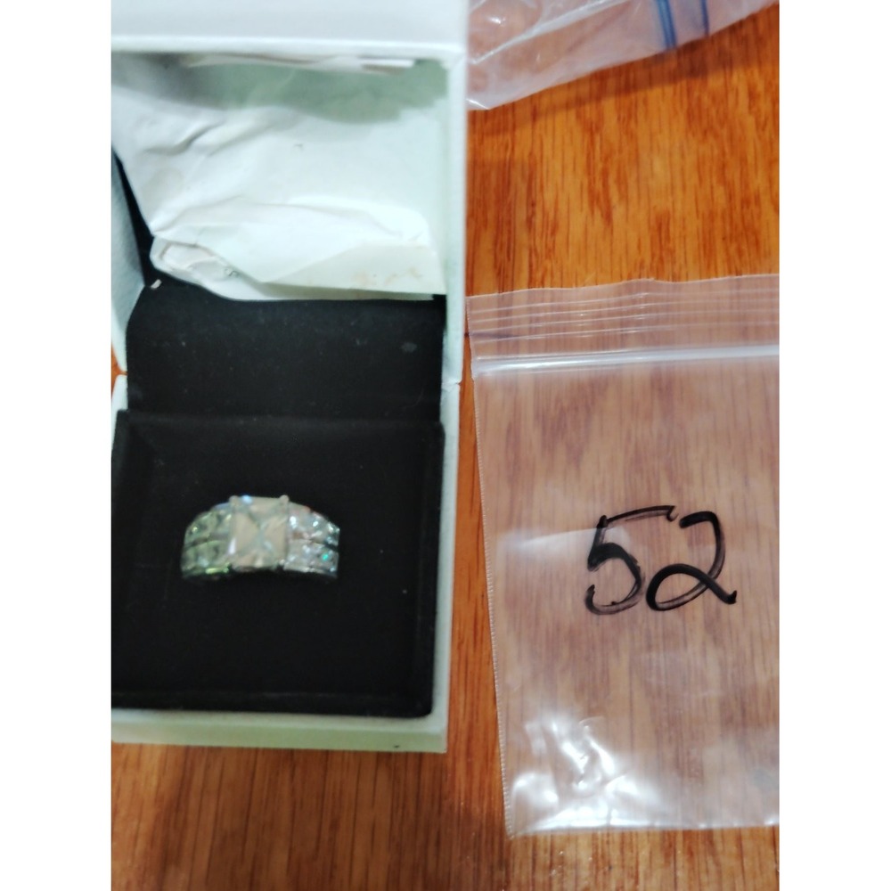 925 Cubic Zirconia Statement Ring Size 7.75 Princess Cut CZ Band Womens